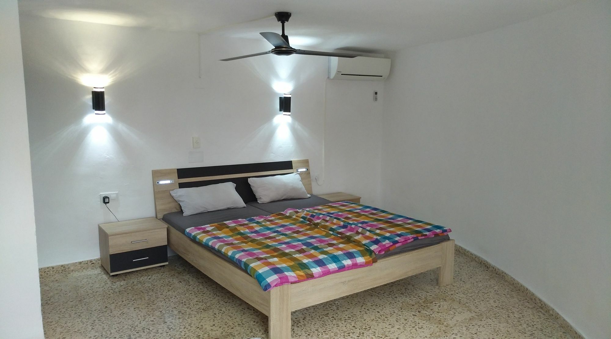 Villa Romeo Calp Exterior foto